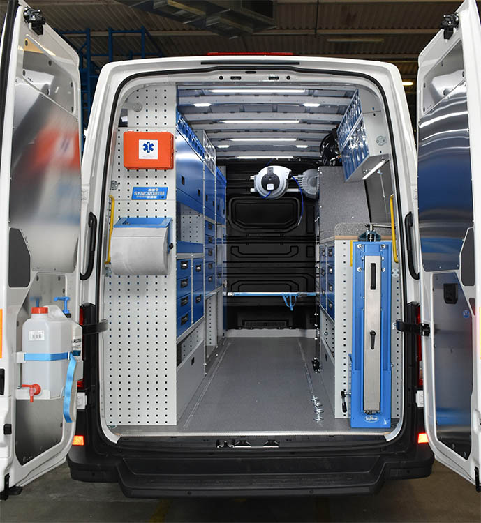 Primastar 2023 with Syncro Canada interior fittings