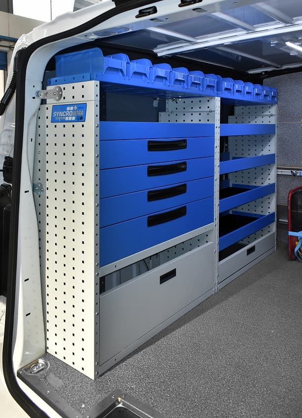 Metal drawers and shelves on Jumpy Syncro Canada