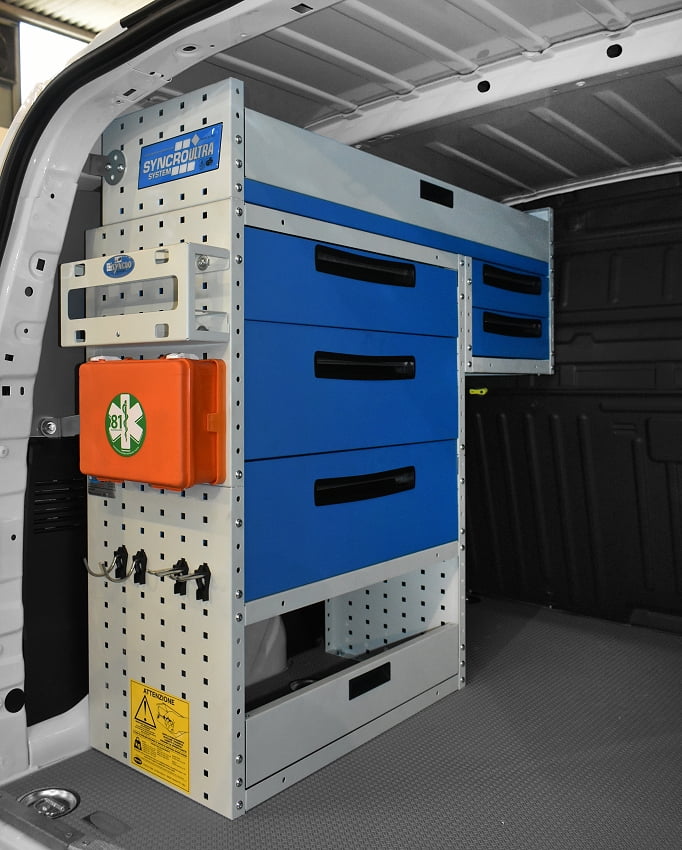 Combo with drawers and Syncro Ultra Canada accessories