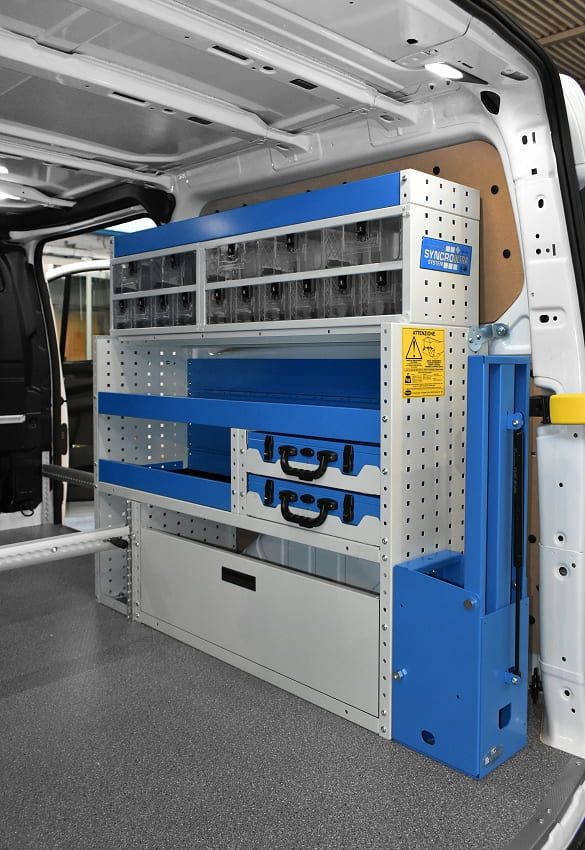 Custom with transparent drawers Syncro Canada