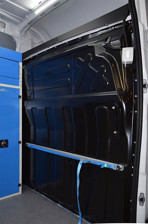 Daily with locking system with bar and Syncro Canada strap