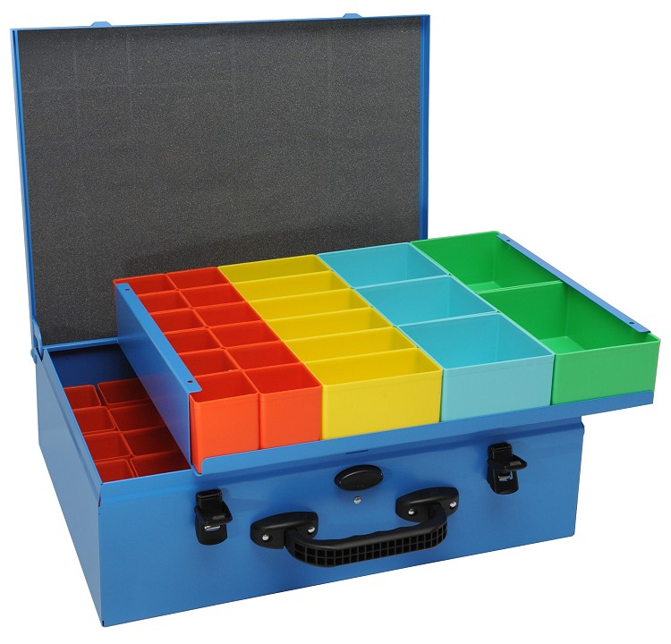 large model Syncro Canada small parts case