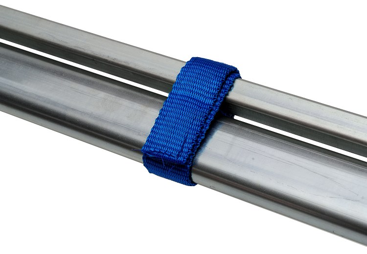 Detail of the Velcro strap on the bar with Syncro Canada hanger holder