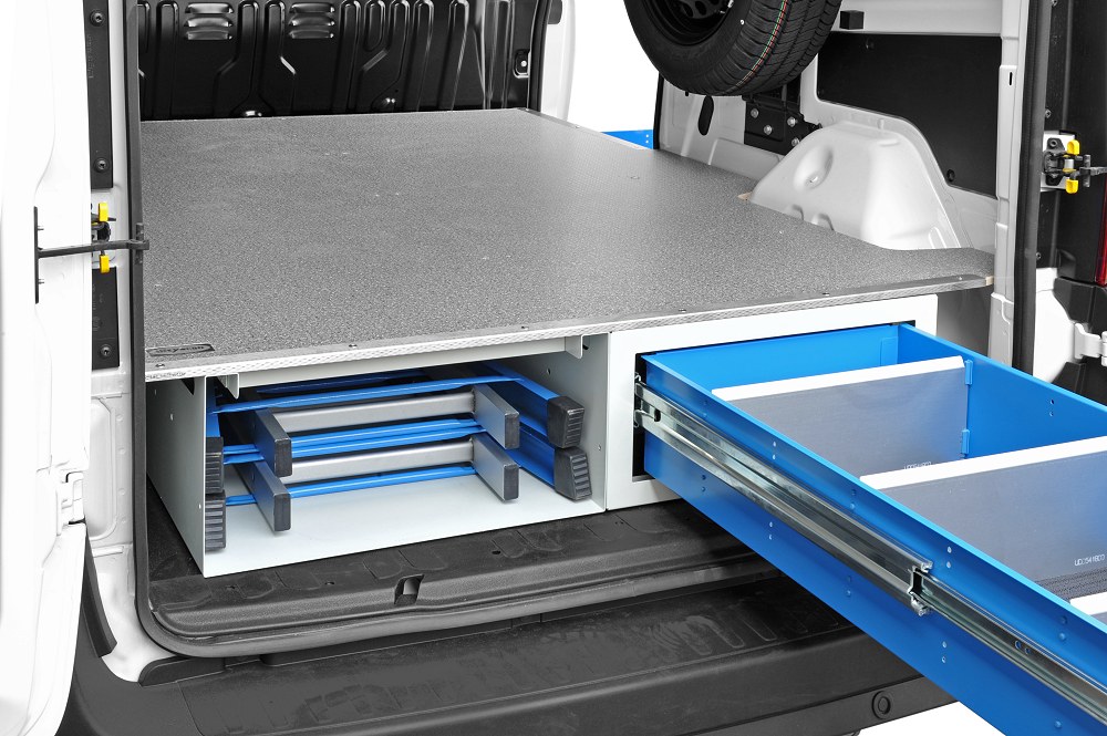 Under-floor solutions with a combination of drawers and shelves Syncro System Canada