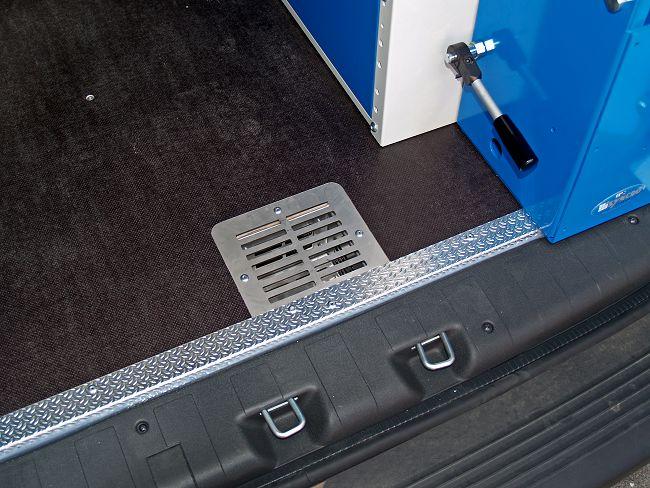 Ventilation well for Syncro Canada van