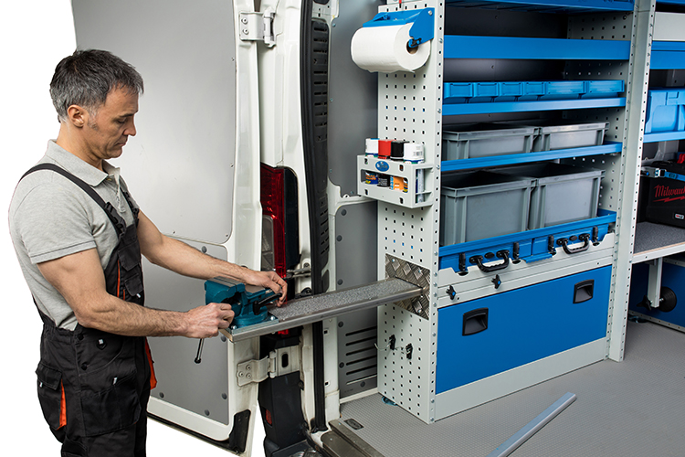 Removable vise holder with Syncro Canada marbled wood top